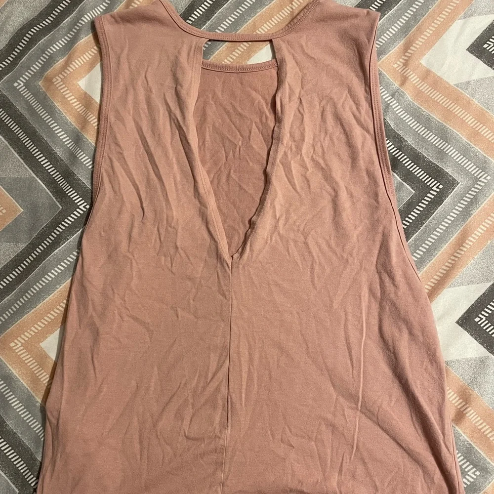 Fabletics tank top size small - Picture 3 of 3